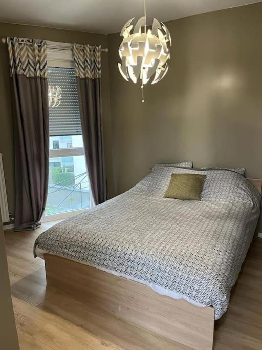 Grand Appt Proche Paris Parking Apartment Aubervilliers Ngoại thất bức ảnh